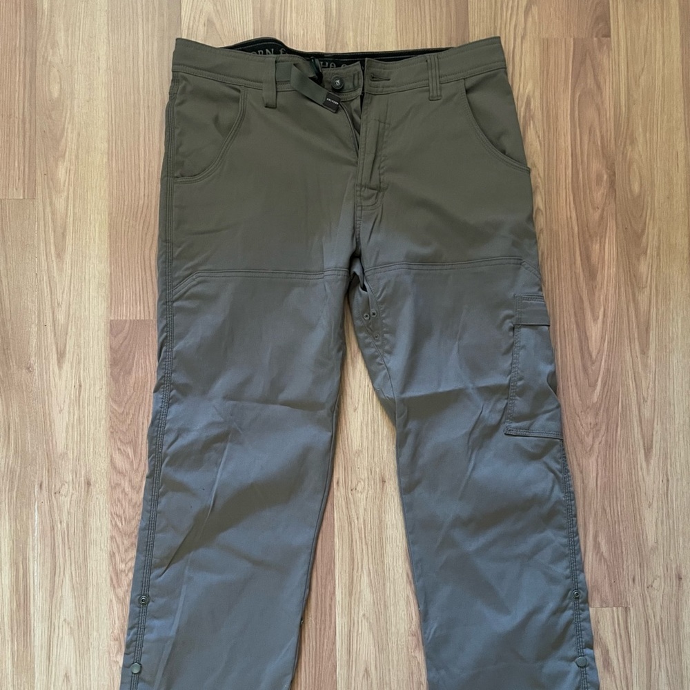 Prana outdoor cargo pants. 33x30
